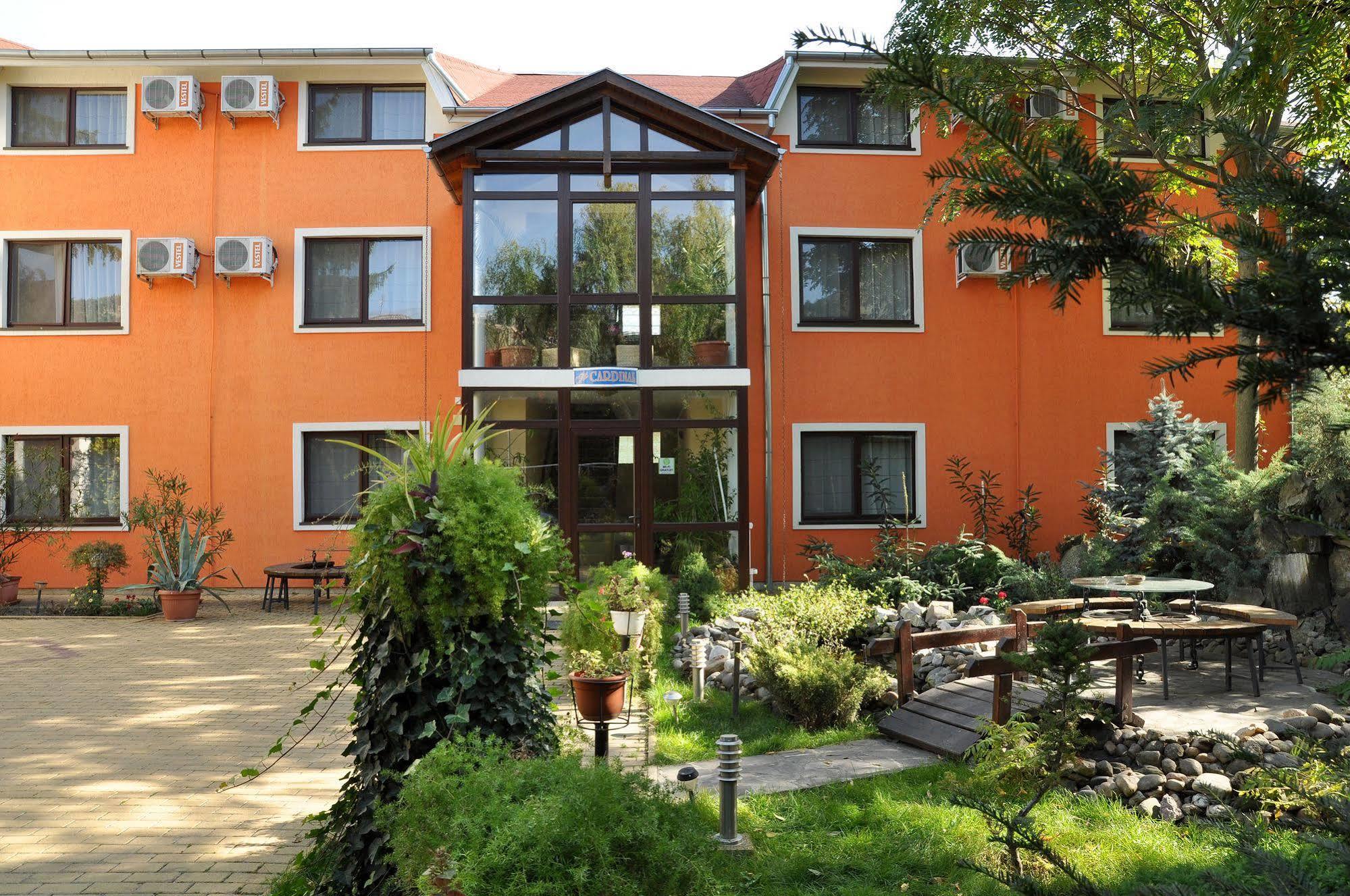 Hotel Cardinal Satu Mare Bagian luar foto